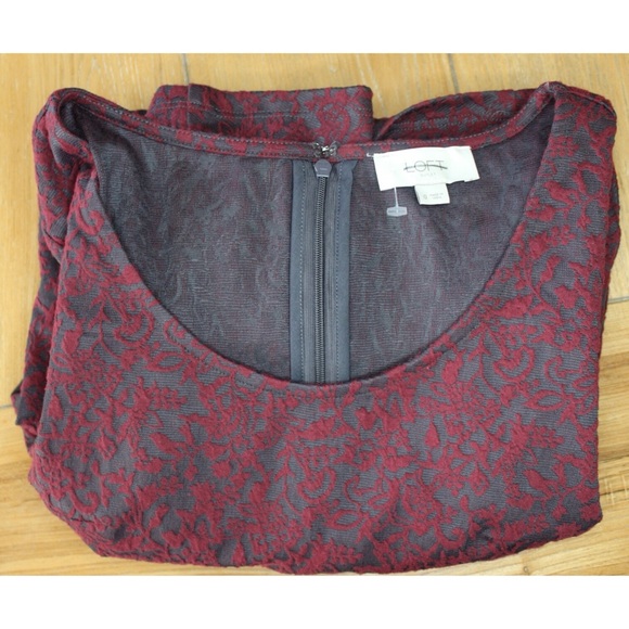 LOFT Raised Floral Embroidered Fit & Flare Dress 0 - Picture 8 of 8